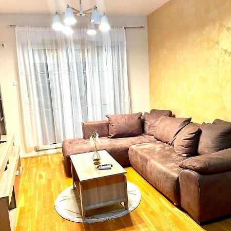 Naki Apartman Daire Podgoriçe Dış mekan fotoğraf
