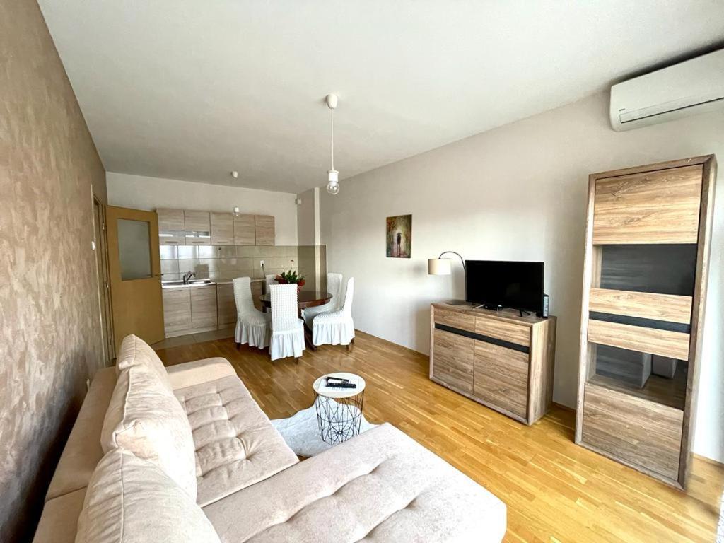Naki Apartman Daire Podgoriçe Dış mekan fotoğraf
