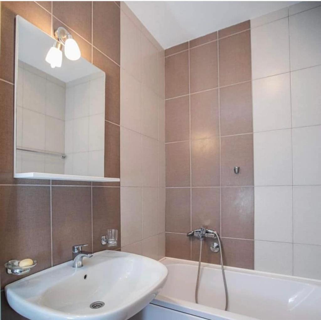 Naki Apartman Daire Podgoriçe Oda fotoğraf